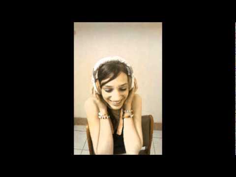 Dj E-Jay - Happiness is a Rave Away