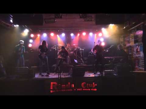 Grapefruit Death - Šiahnuť si na hviezdy