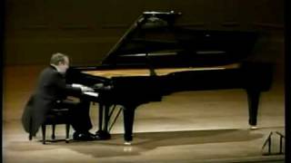 Download lagu Arrau in Boston plays Liszt Jeux d' eau a la villa d' Este mp3