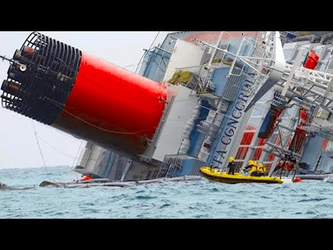 Sinking Ships Caught On Camera !