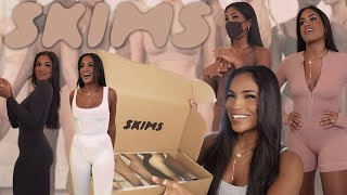 SKIMS ♡ FIRST IMPRESSIONS / TRY ON HAUL (is it worth the hype and price??)