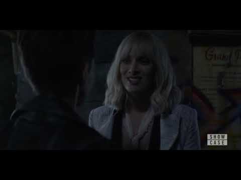 Batwoman 1x02 The Rabbit Hole Scene 2 Kate and Alice