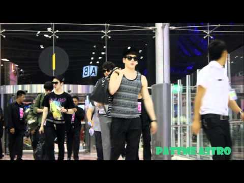 120407 [FANCAM] KMW2012 - 2AM at Suvarnabhumi Airport