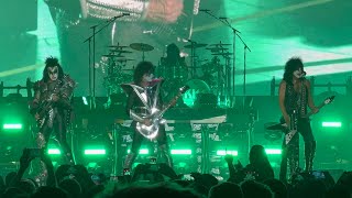 KISS - Tears Are Falling @Movistar Arena Chile 2022 4K 60FPS