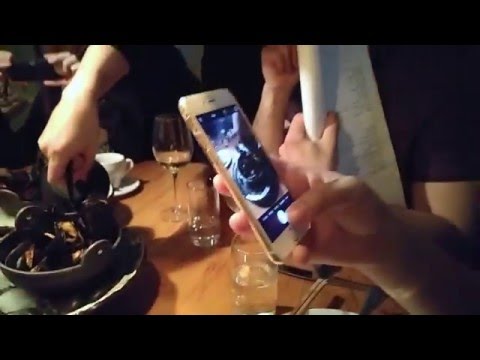 Muscle Up. Fume no Fishmarket - Reykjavik Islândia