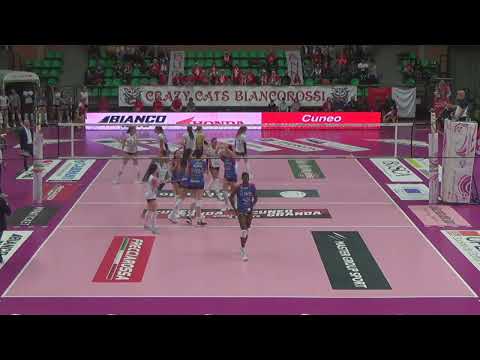 CUNEO GRANDA VOLLEY vs IGOR GORGONZOLA NOVARA - Sofia Kuznetsova Cuneo No. 1