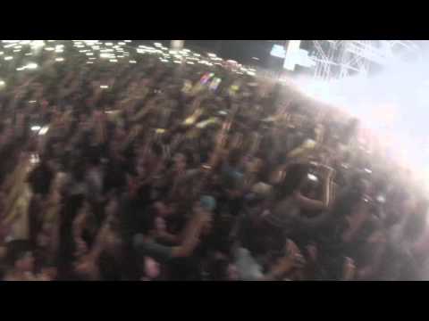 Dimitri Vegas & Like Mike Intro - Creamfields Chile 2015