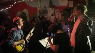 TREDICI BACCI & JOEY PIZZA SLICE