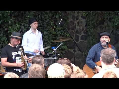 HOP STOP BANDA Live @Cologne Edelweiss Pirates Festival 2016 – Yiddish Mädel