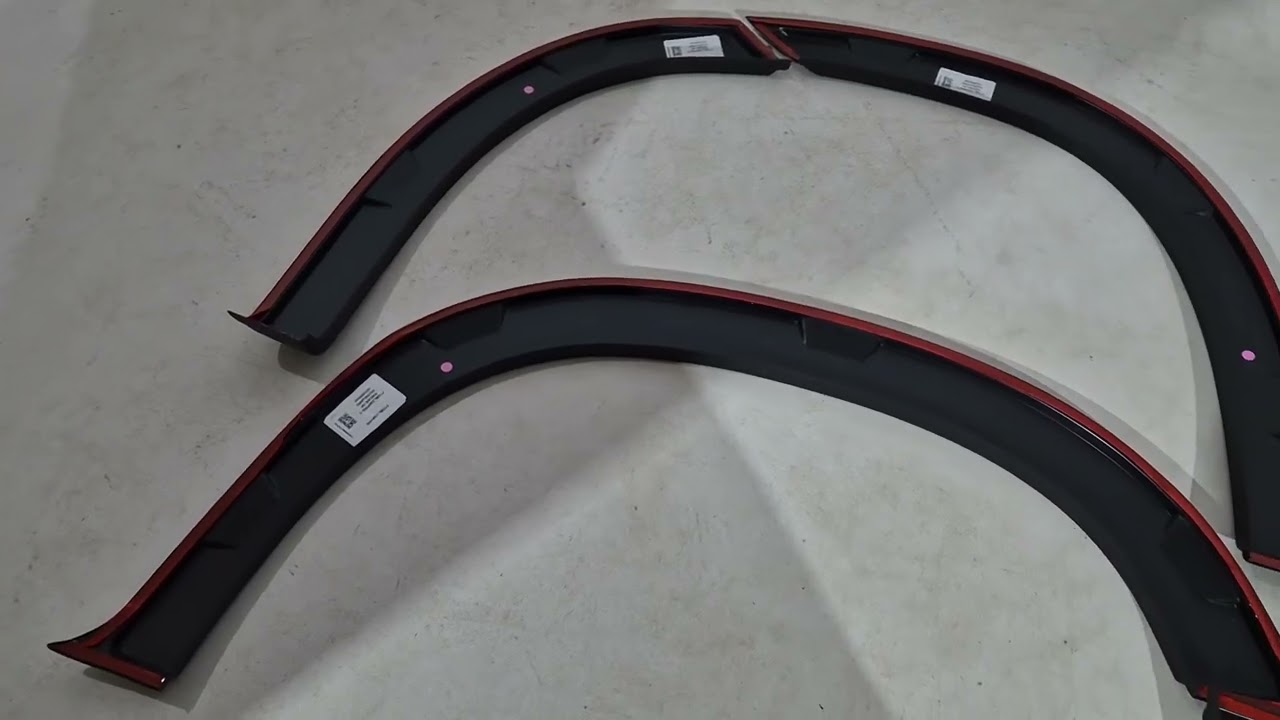 Расширители колесных арок (EuroCap, короткая база) Video 1