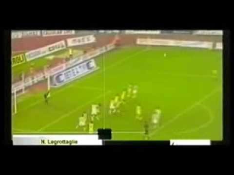 Gran goal di Legrottaglie contro il Chievo