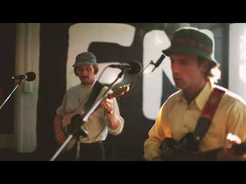 95bFM Friday Live: Soaked Oats - 'Perfect Song'