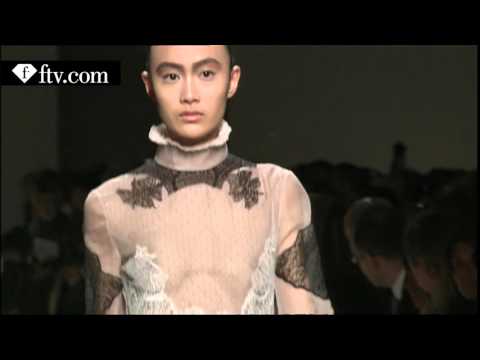 PARIS F/W 10/11 - FW - VALENTINO - SHOW