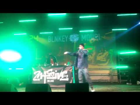 Blnkay vs Mouri @ Run2Glory Massive Milano (Freestyle On The Top)