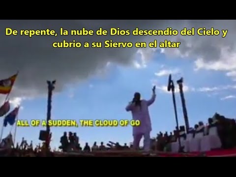 IMPACTANTE! Profeta Dr. David Owuor pide por lluvia, y los cielos obedecen.