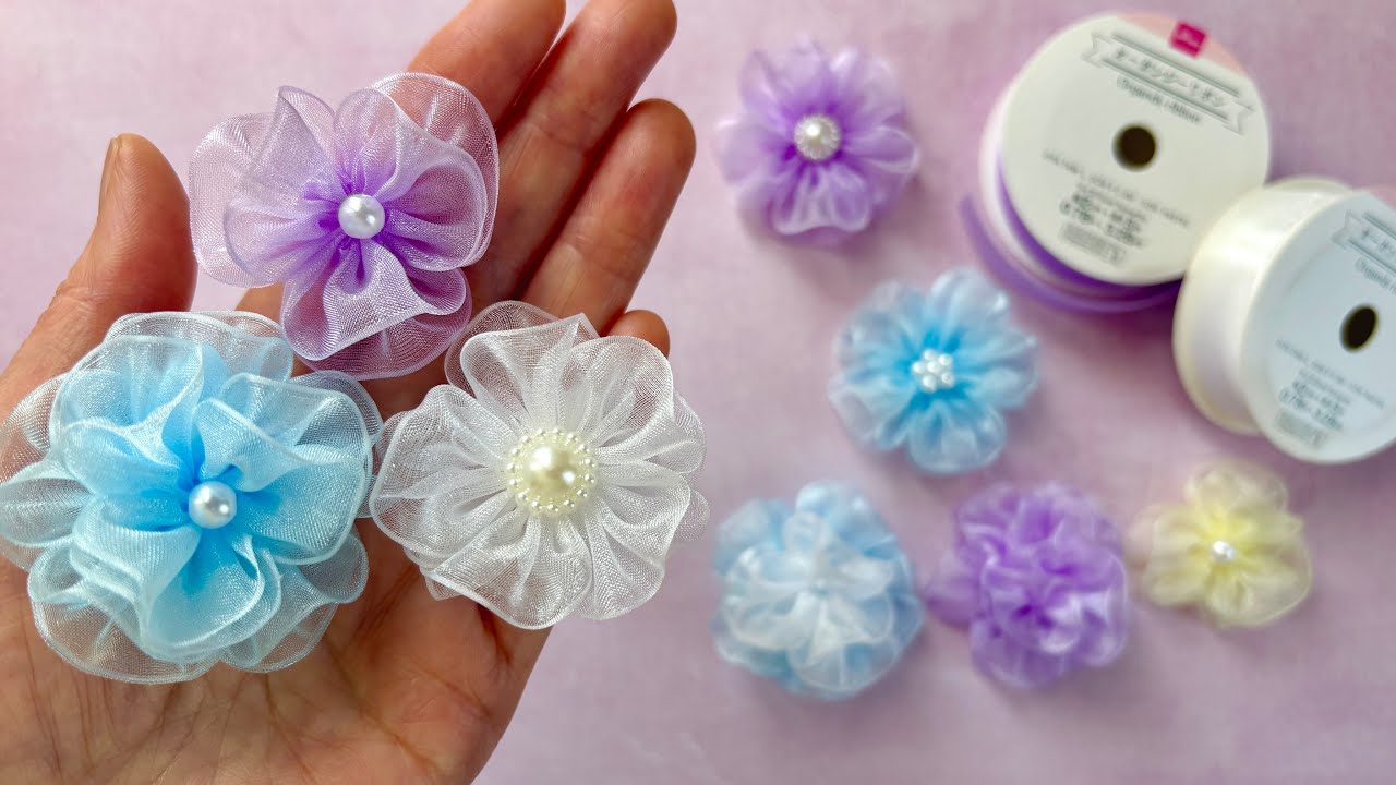 【リボン】オーガンジーリボンで作るふわふわの花／[Ribbon] Fluffy flowers made with organza ribbon