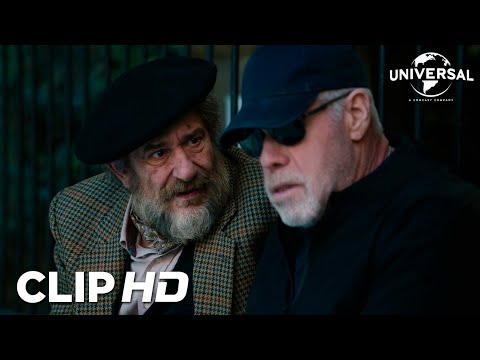 Clip - Le rebané el cuello