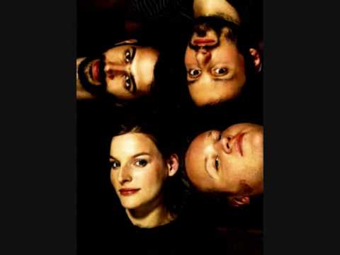Video thumbnail for Panique (Endlich ein Grund zur Panik) [Französische Version] {New Version}
