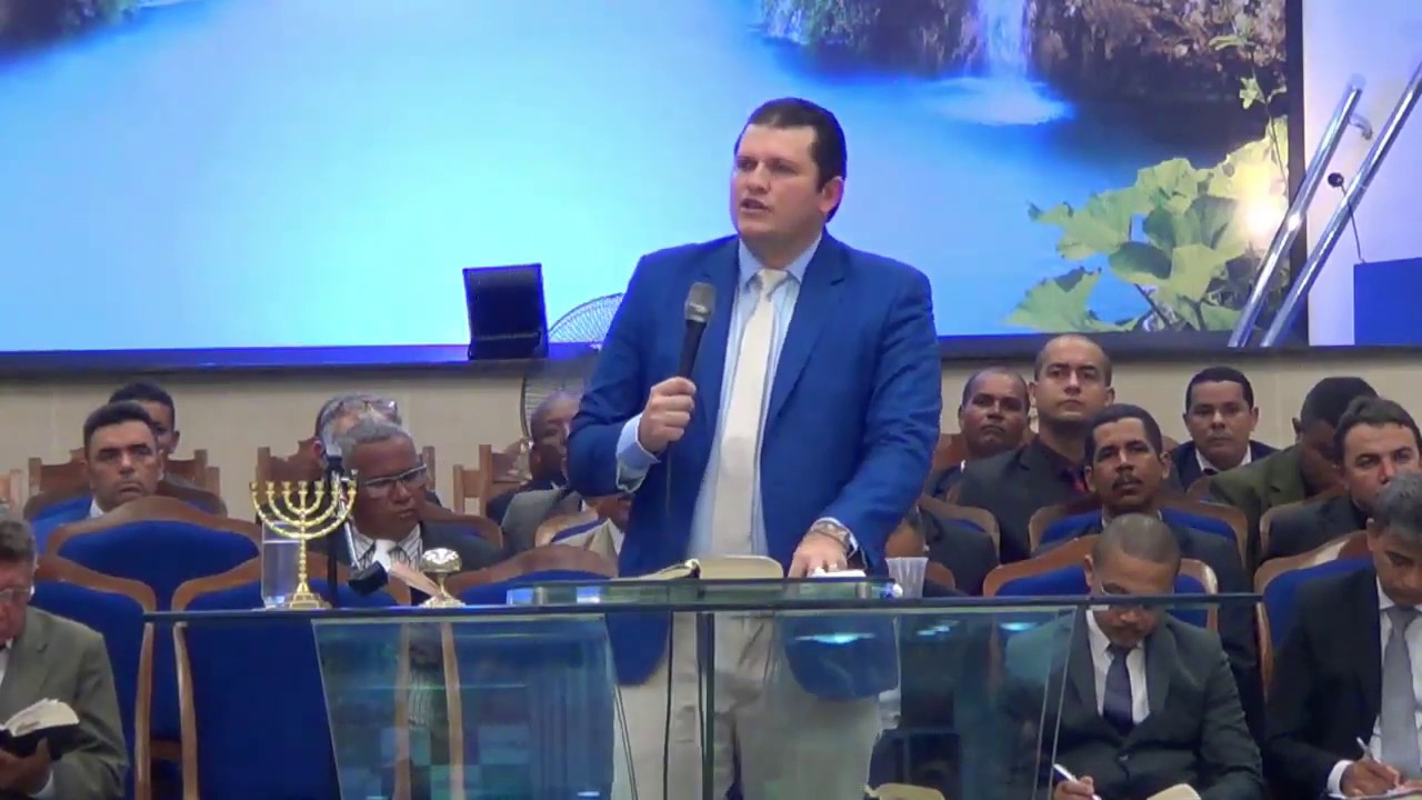 Evangelista Diego Rafael: Jovens sois Fortes!