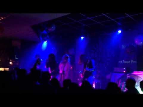 Eagulls Blitzkrieg Bop Brudenell Social Club Halloween 2014