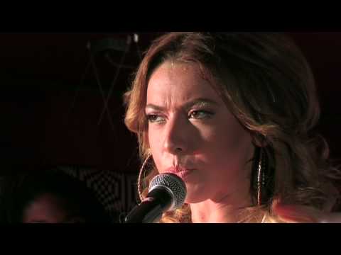 Q-Beach House - Sunset Concert: Hadise