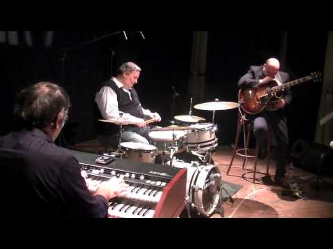 Vito Di Modugno Organ Quartet