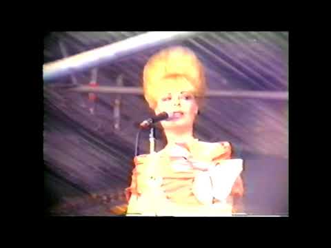 Mari Wilson - Intro & Baby It's True Live Parkpop, Den Haag 03.07.83