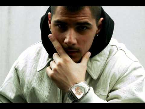 Struka ft Ikac-Ovde pored mene (Svi psi idu u raj)