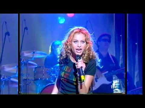 PAULINA RUBIO │Y Yo Sigo Aqui (HD)