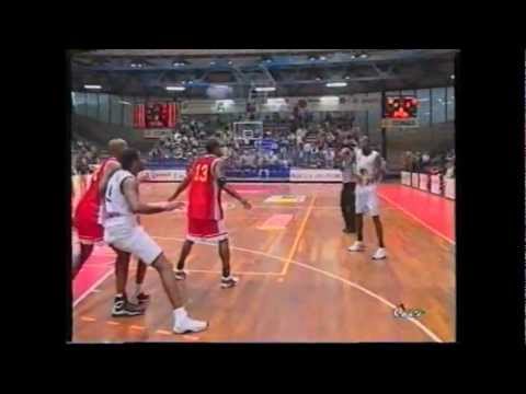 (2002-03) Crabs-Messina 76-93, esordio stagionale