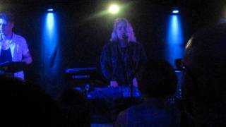 Kids N Stuff - Shura @ Mercury Lounge, 7/28/2015