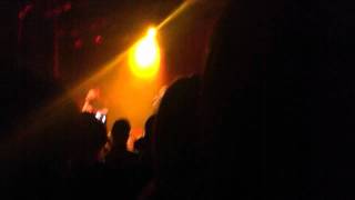 Brigitte Fontaine et Bertrand Cantat  "Les Vergers"