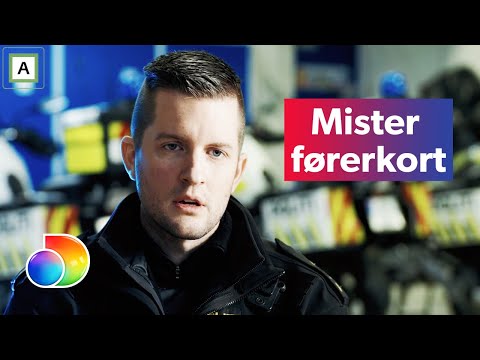 Uoppmerksom sjåfør kjører på eldre mann | Politiet Tango 38 | discovery+ Norge