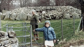 Crowd-sourcing conservation