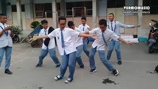 Download lagu DJ SLOW JANGAN NAKAL SAYANG FULL BASS    ILIR7 VERMO REMIX-2020 mp3