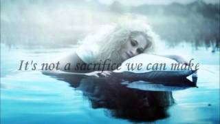 Crown Of Thorns - Janet Devlin (Letra)