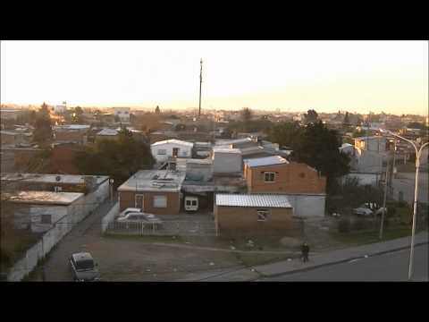 MACHO Y EL REY / VOLVER