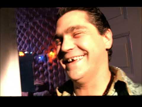 La Lupita  - ¨Hasta Morir¨ Video oficial Dirigido por Osvaldo Benavides