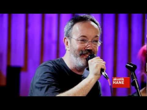 Hüsnü Arkan - Boş Masa / #akustikhane #sesiniac