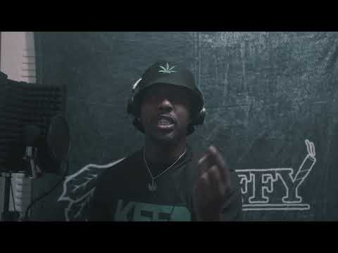 Chieffy - " RUNTZ " Freestyle [ Music Video ]