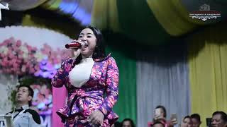 Download lagu #dewipersik #juraganempang ... om rajawalimusik dewi persik live pali mp3