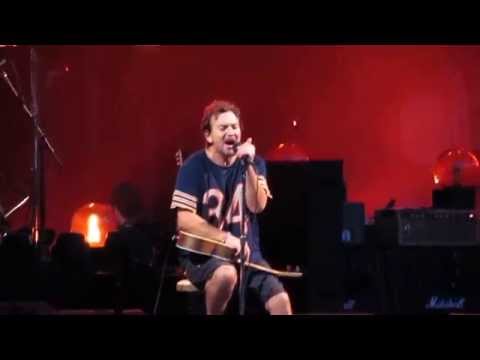 Pearl Jam - Sleeping By Myself | Berlin 2014