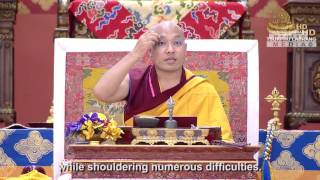 The Gyalwang Karmapa honors Khenpo Karthar Rinpoche life's work