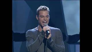 Ricky Martin - The Cup Of Life Live Grammy 1999