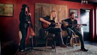 The Attic Sessions || Holly Williams