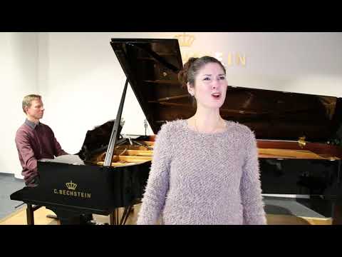 O Mio Babbino Caro (Puccini - Gianni Schicchi) sung by Freya Casey