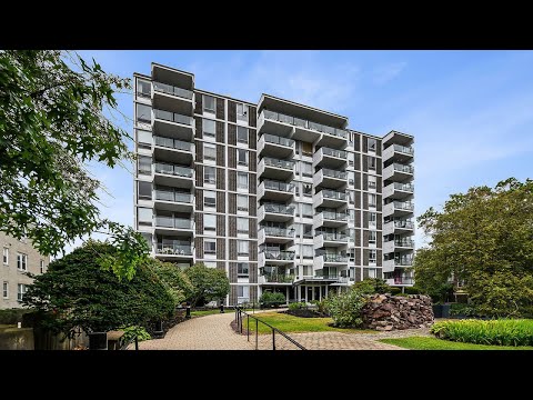 Just Sold! Beautiful Condo in Coolidge Corner, Brookline, MA