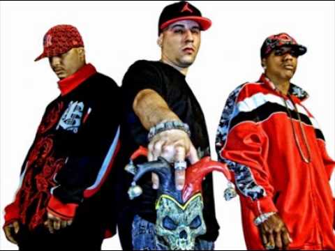 (bajaera de deo)dedicado a kaponi family .kendo.alqaedas inc.wmv