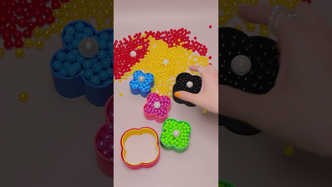 Zen Art 🍀🔮 Oddly Satisfying Colorful Four Leaf Clover Beads Falling | Your Brain will Like this #zen