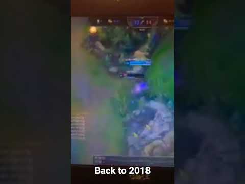 BEST OUTPLAY EVER?#leagueoflegends leag #leagueoflegends #outplayed OUTPLAY #wow #zoe #riotgames rio